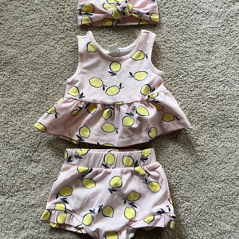Cute 9 month outfit! No tags but never worn!